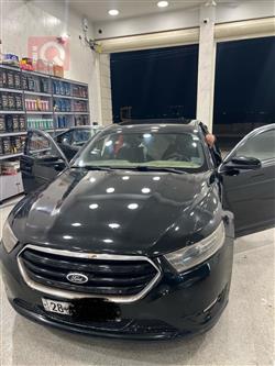 Ford Taurus